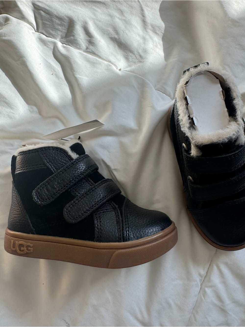 UGG Kids Black Leather Boot Sneakers with Shearling Collar
